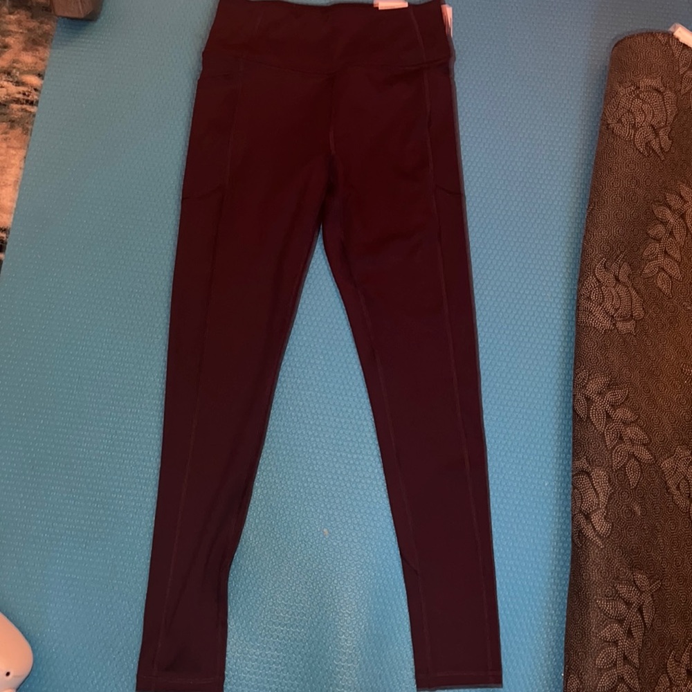 Victoria Secret Incredible Essentials Legging regular full length size 8